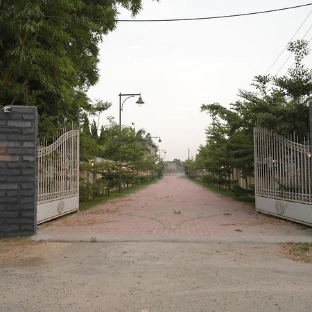 Kamal Resorts - The Luxury Of Being Yourself Ludhiana Buitenkant foto