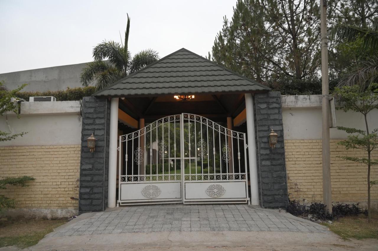 Kamal Resorts - The Luxury Of Being Yourself Ludhiana Buitenkant foto