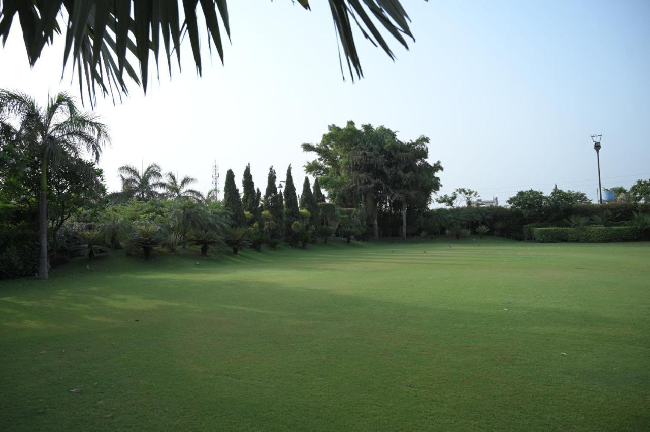 Kamal Resorts - The Luxury Of Being Yourself Ludhiana Buitenkant foto