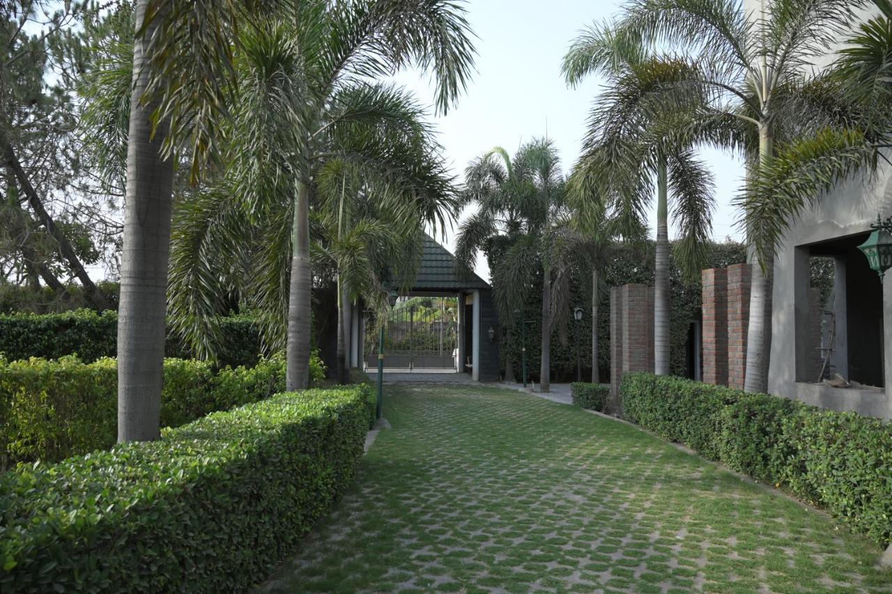 Kamal Resorts - The Luxury Of Being Yourself Ludhiana Buitenkant foto